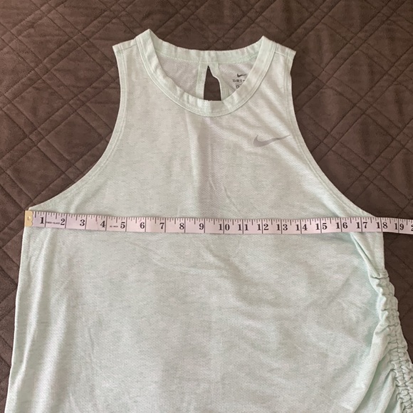 Nike Dri-Fit Side Ruched Mint Athletic Top size M - Picture 11 of 12